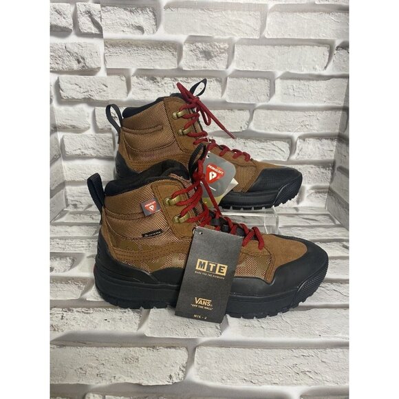 VANS Ultrarange Exo Hi MTE, Mens Size 6.5 Womens Size 8 Dachshund Black, GoreTex - Picture 1 of 8
